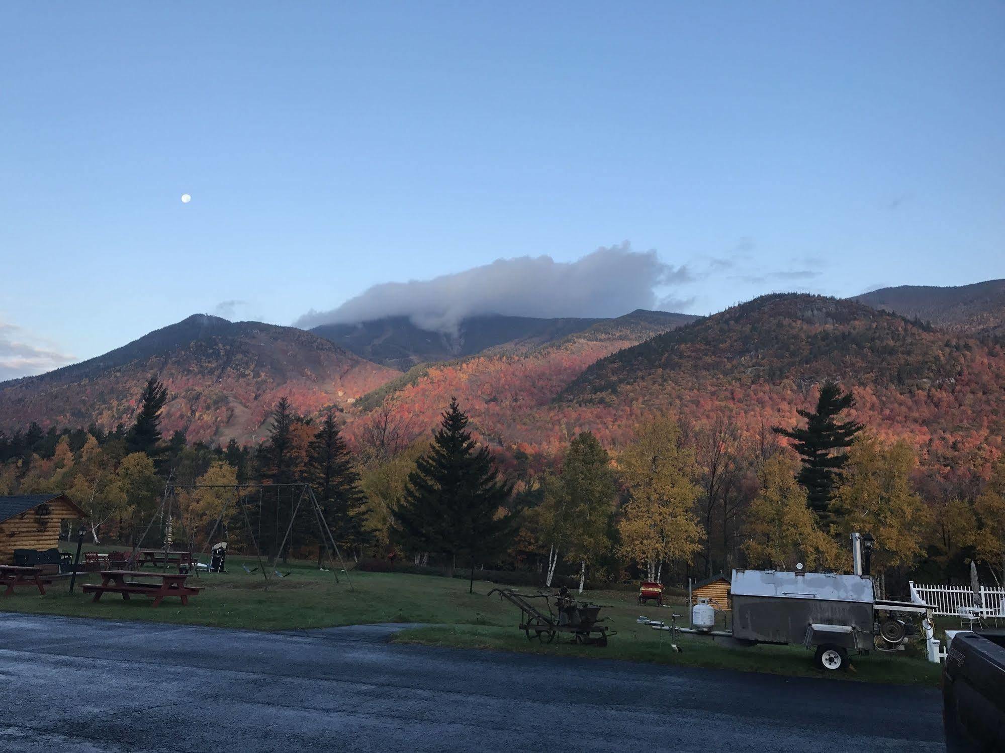 Ledge Rock At Whiteface Hotel วิลมิงตัน ภายนอก รูปภาพ